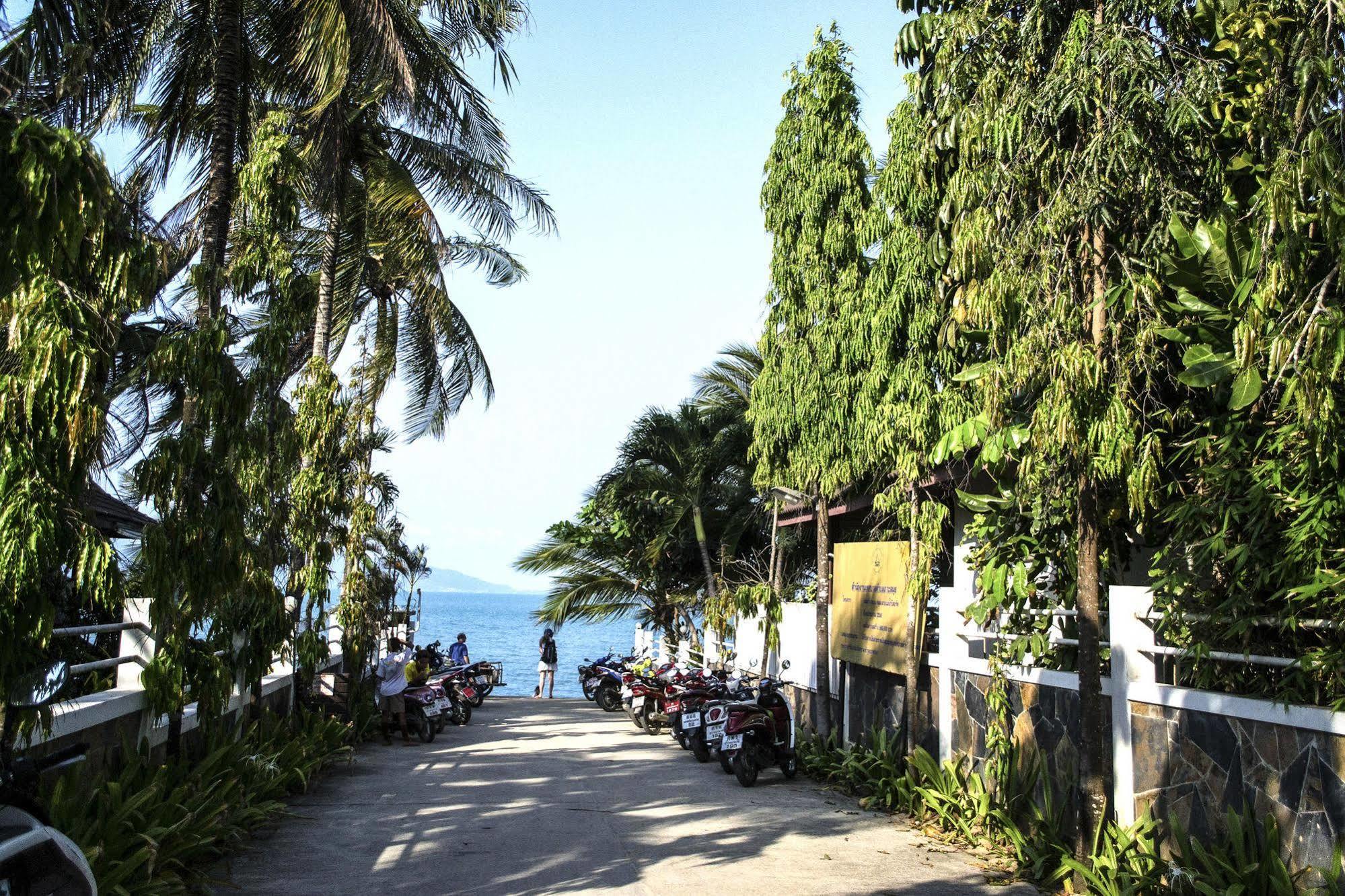 Maenam Bay Resort Mae Nam Beach Exterior foto